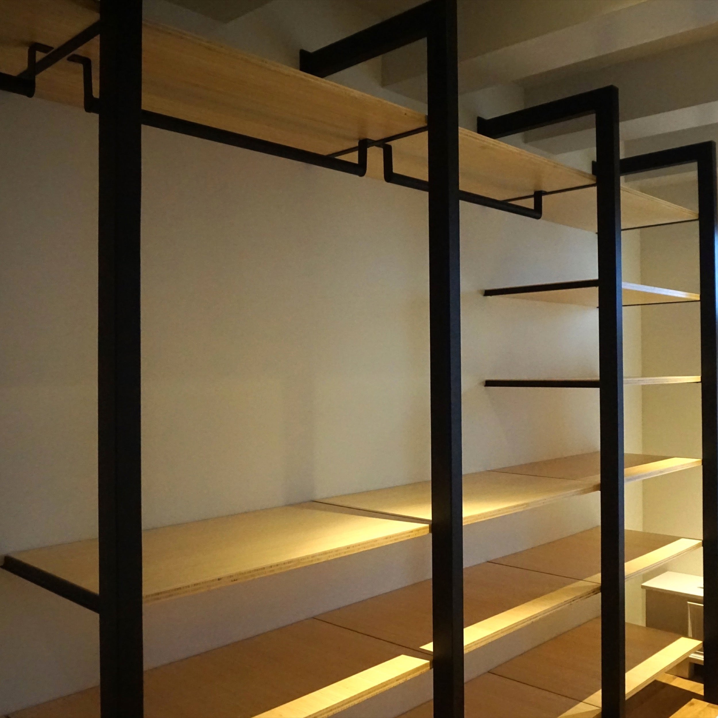 Custom Shelve